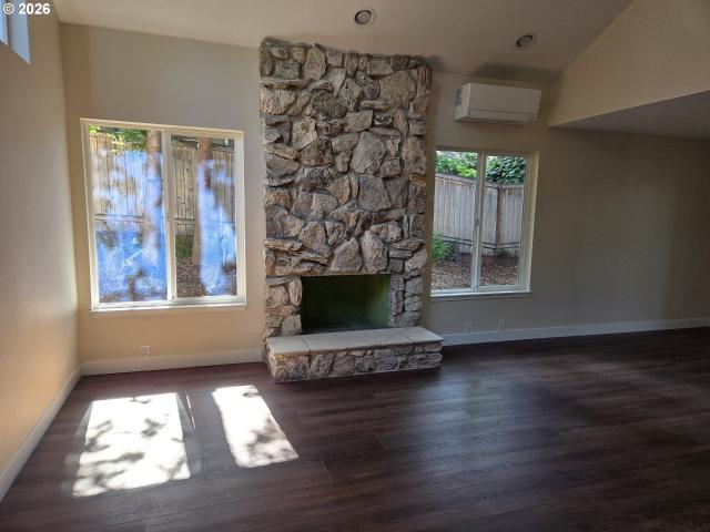 Townhouse for sale in Oregonia