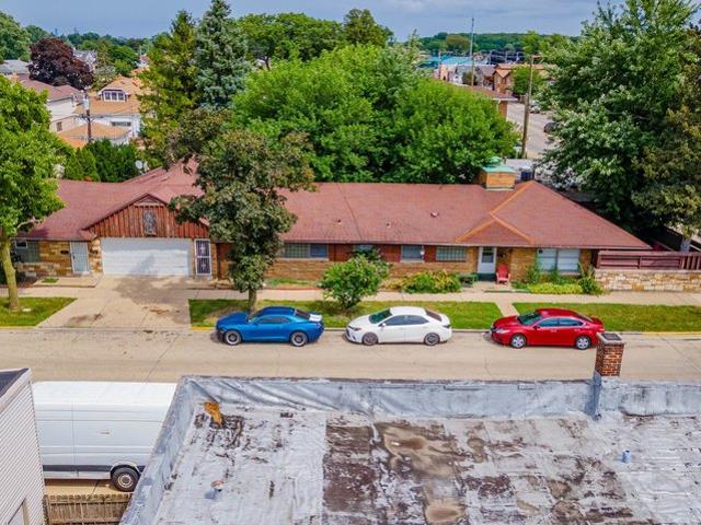 House for sale in Berwyn, Illinois