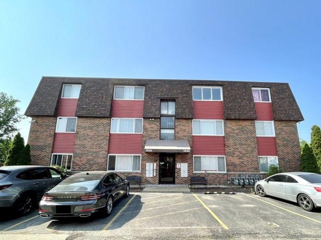 Condo for rent in Schiller Park, Illinois