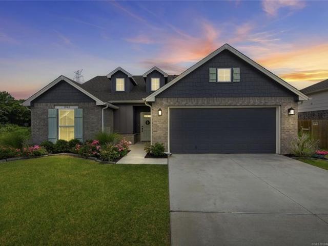 House for sale in Bixby, Oklahoma