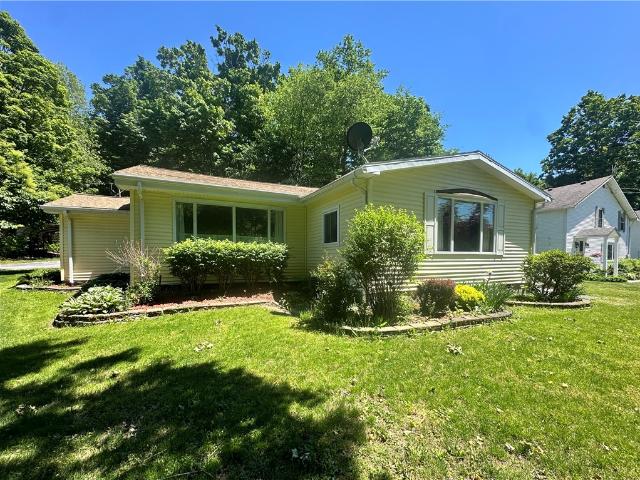 House for sale in Village of Perry, Town of Castile