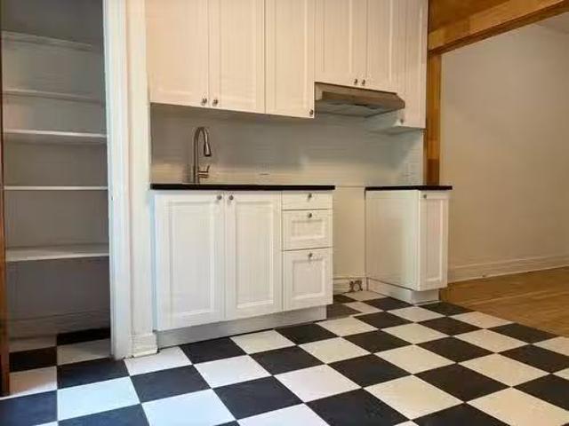 House for rent in St. Leonard's, Quebec