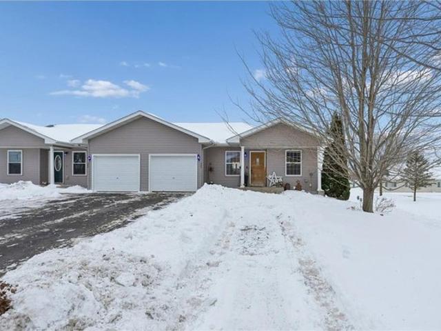 House for sale in Saint Croix, Wisconsin