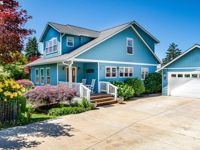 House for sale in Oregonia