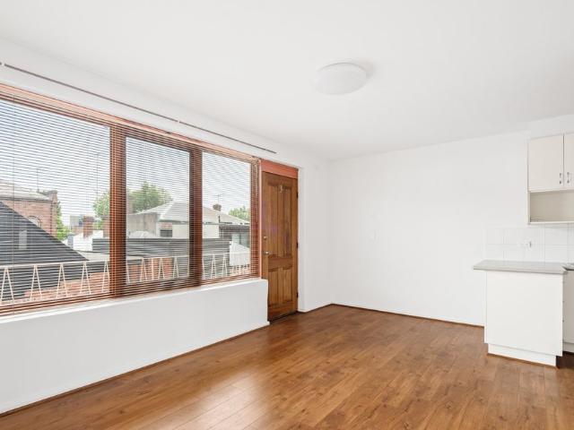 Apartment for rent in City Of Yarra, Camerons Creek