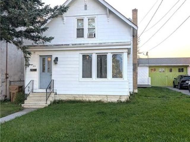 House for sale in Pine Hill, Buffalo