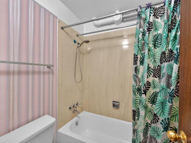Condo for sale in Arapahoe, Colorado