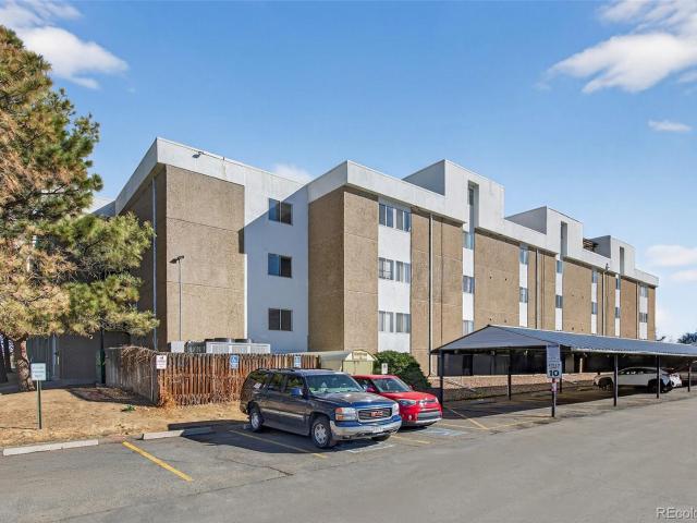 Condo for sale in Arapahoe, Colorado