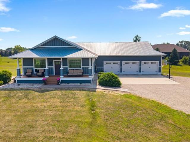 House for sale in Aberdeen, South Dakota