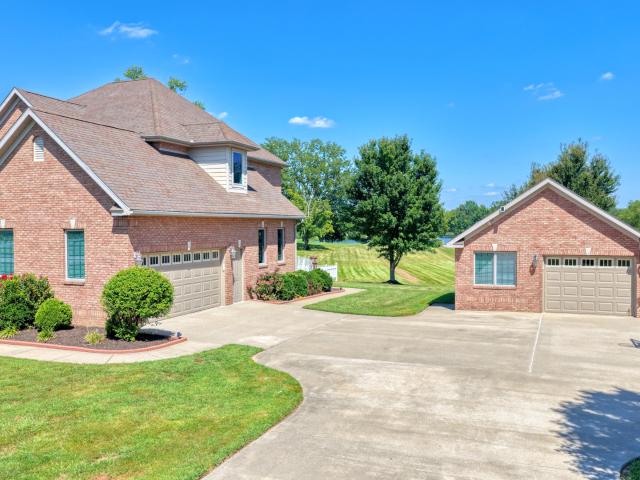 House for sale in Murphysboro, Illinois
