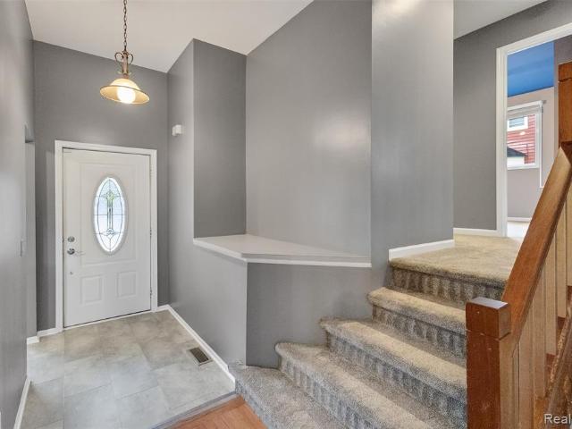 House for sale in Waterford, Michigan