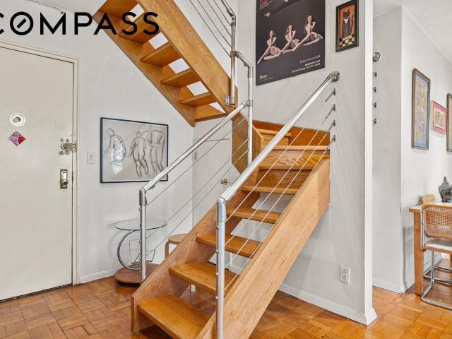 Property for sale in The Bronx, Arverne