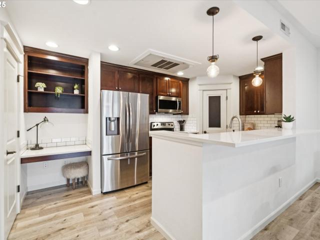 Condo for sale in Oregonia