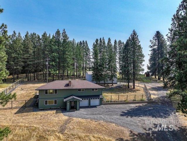 House for sale in Troy, Idaho