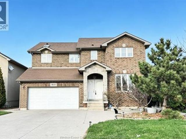 House for sale in Roseland, Windsor