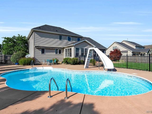 House for sale in Niagara, New York
