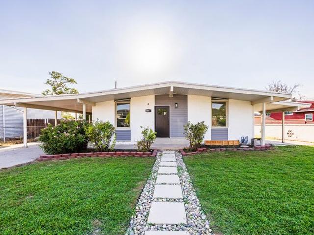 House for sale in West Valley City, Salt Lake County