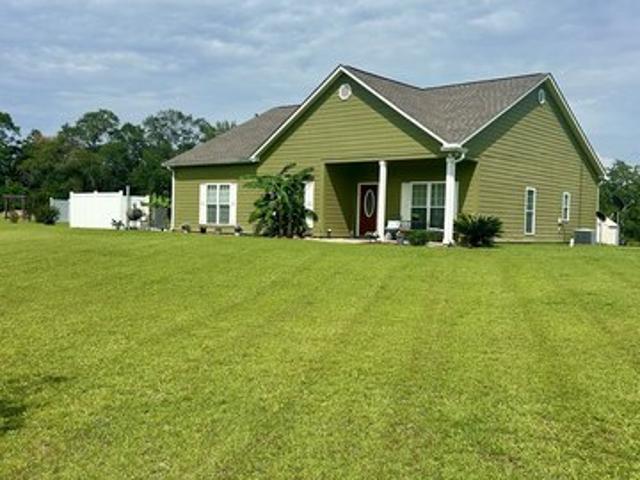 House for sale in Enigma, Georgia
