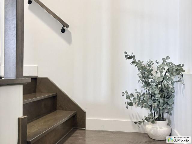 Apartment for rent in Saint-Hubert, Longueuil