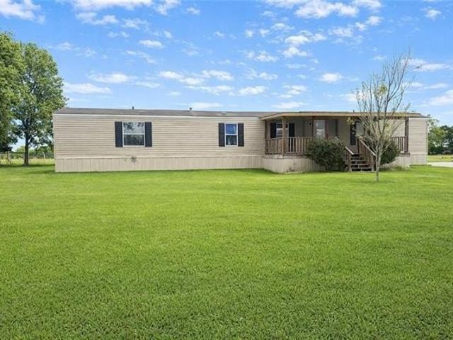 House for sale in Plaucheville, Louisiana