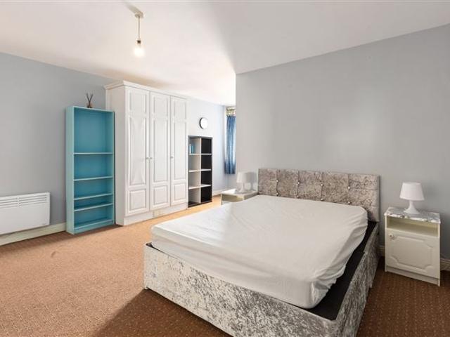 Apartment for sale in Bluebell, North Tipperary