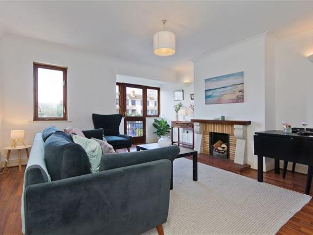 Duplex for sale in Bluebell, North Tipperary