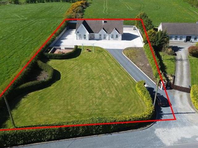 Bungalow for sale in Carrickmacross, Ulster