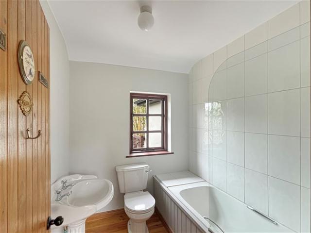 Detached House for sale in Clarinbridge, Connacht