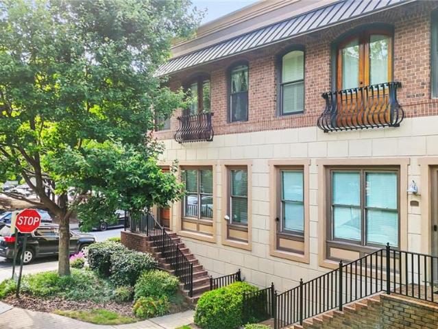 Townhouse for sale in Atlanta, Georgia