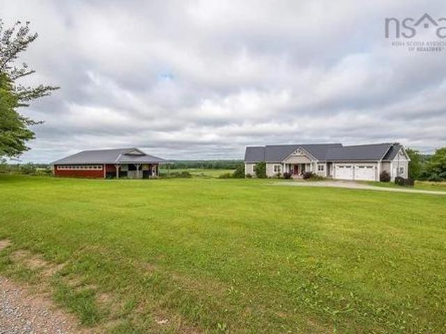 House for sale in Middle Musquodoboit, Nova Scotia