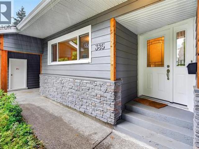 House for sale in Comox, British Columbia