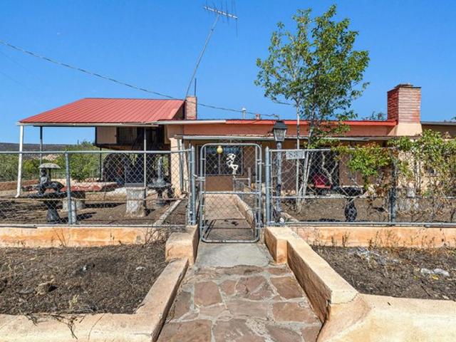 House for sale in Velarde, Rio Arriba County
