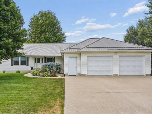 House for sale in Lansing, Iowa