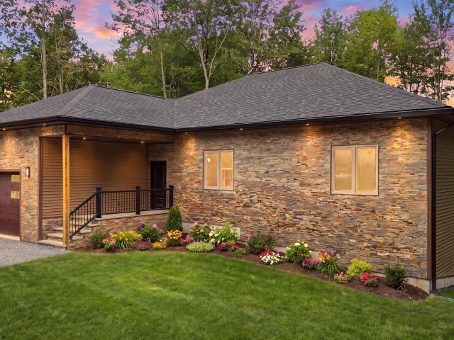 House for sale in Hamlin, Pennsylvania