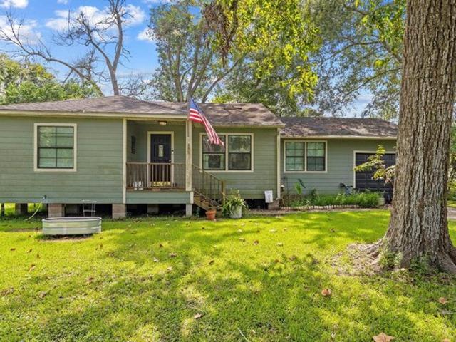 House for sale in Sour Lake, Texas