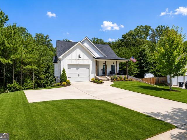 House for sale in Haralson, Georgia