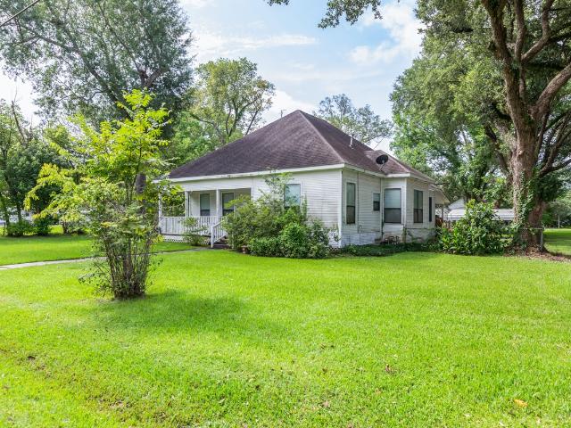 House for sale in Sour Lake, Texas