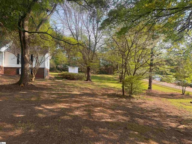 House for sale in Campobello, South Carolina