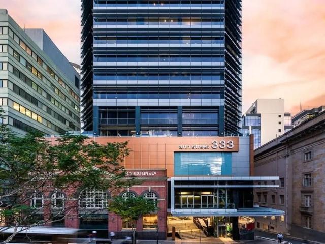 Office for rent in Toombul, Queensland