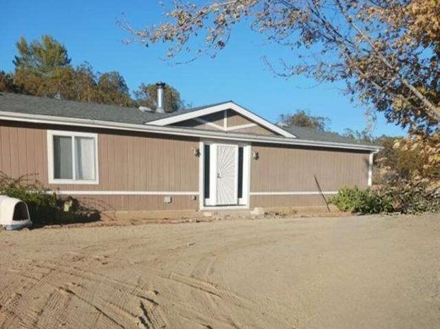 House for sale in Anza, California