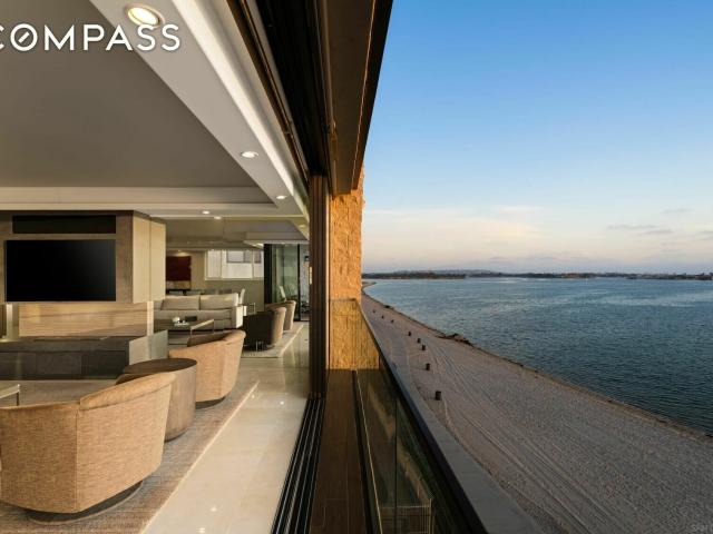 Townhouse for sale in San Diego
