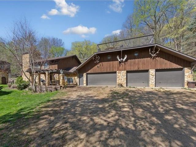 House for sale in Saint Peter, Minnesota