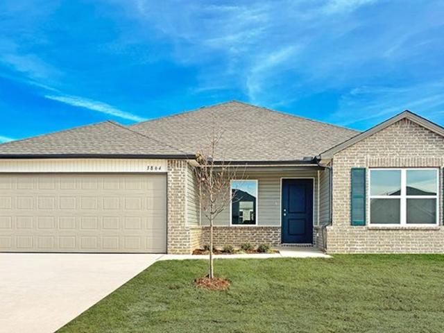 House for sale in Harrah, Oklahoma