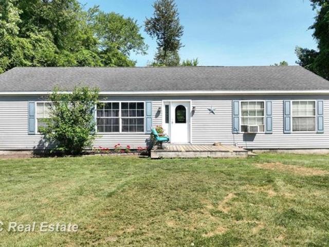 House for sale in Tuscola, Michigan