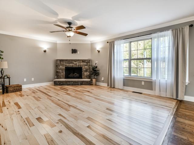 House for sale in New Palestine, Indiana