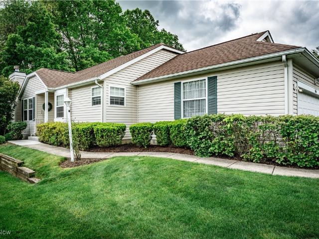 Condo for sale in Stow