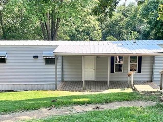 House for sale in De Soto, Missouri