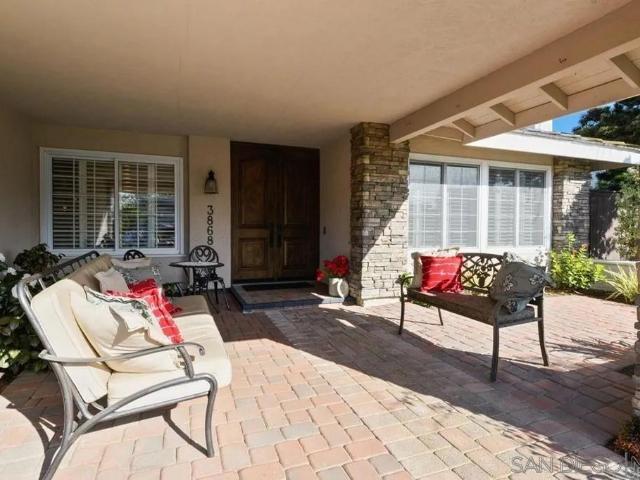 House for sale in Rancho Santa Fe, California