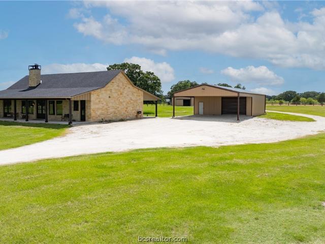 House for sale in North Zulch, Texas