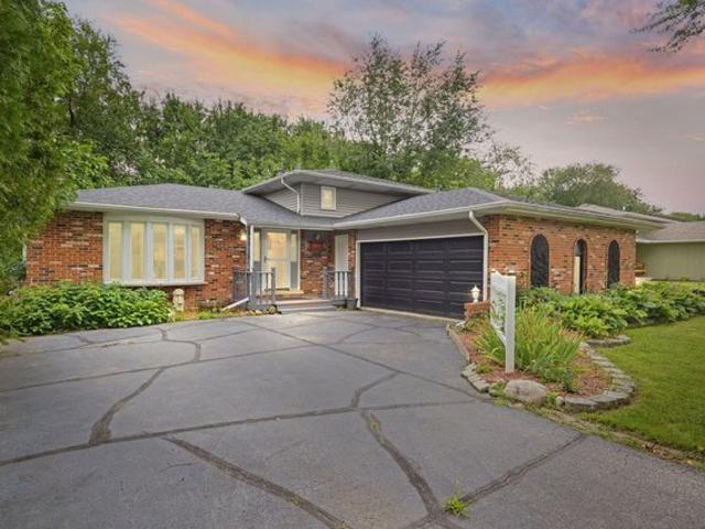 House for sale in Crown Point, Indiana